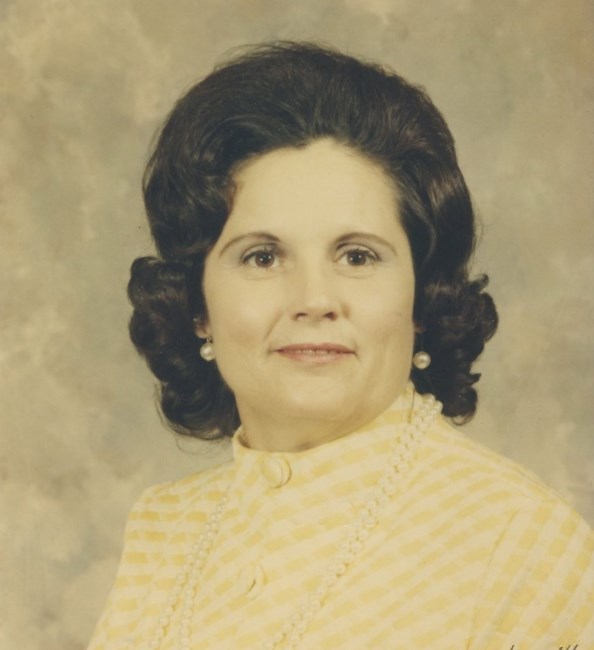 Obituary of Peggy E. Scudder