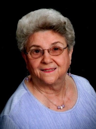 Obituary of Carolyn Chamberlain Eyre