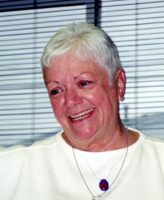 Obituary of Elizabeth "Bettie" Lloyd