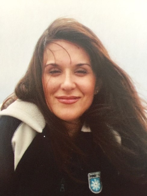 Obituary of Elaine Irene Earle