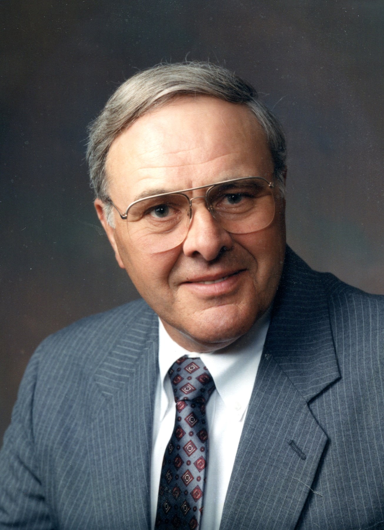 Obituary of Leon Lorenz (Lee) Casten