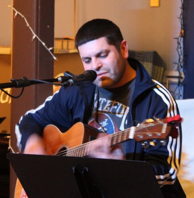 Obituario de Corey J. Silva