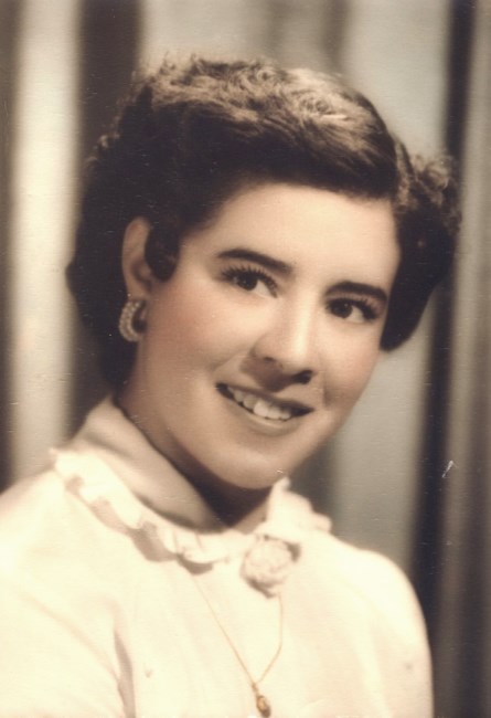 Obituary of Lydia M. Ruiz