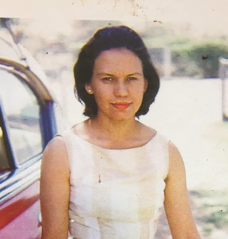 Obituary of Pauline Piña Flores