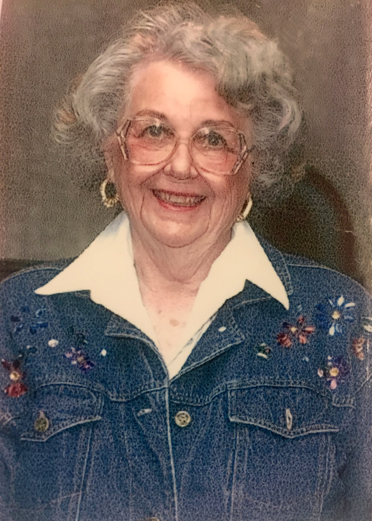 Obituary of Frances M Lowrey