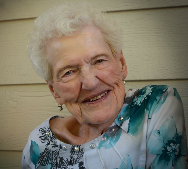Obituary of Roberta "Bobbie" Alma Hallinan