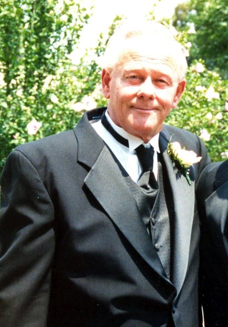 Avis de décès de Robert T. Bush