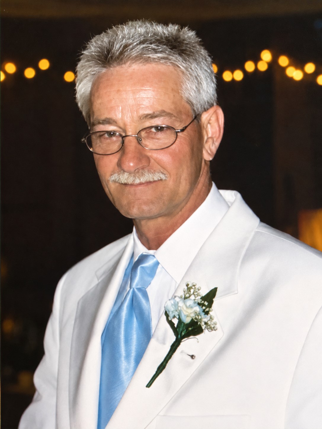 Obituary of Collins Lee Thousand