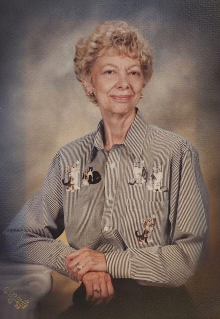 Obituary of Margaret Lawrence Davis