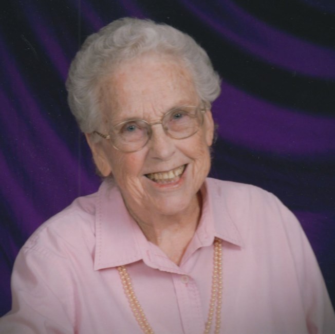 Obituary of Winifred Juanita Murphy