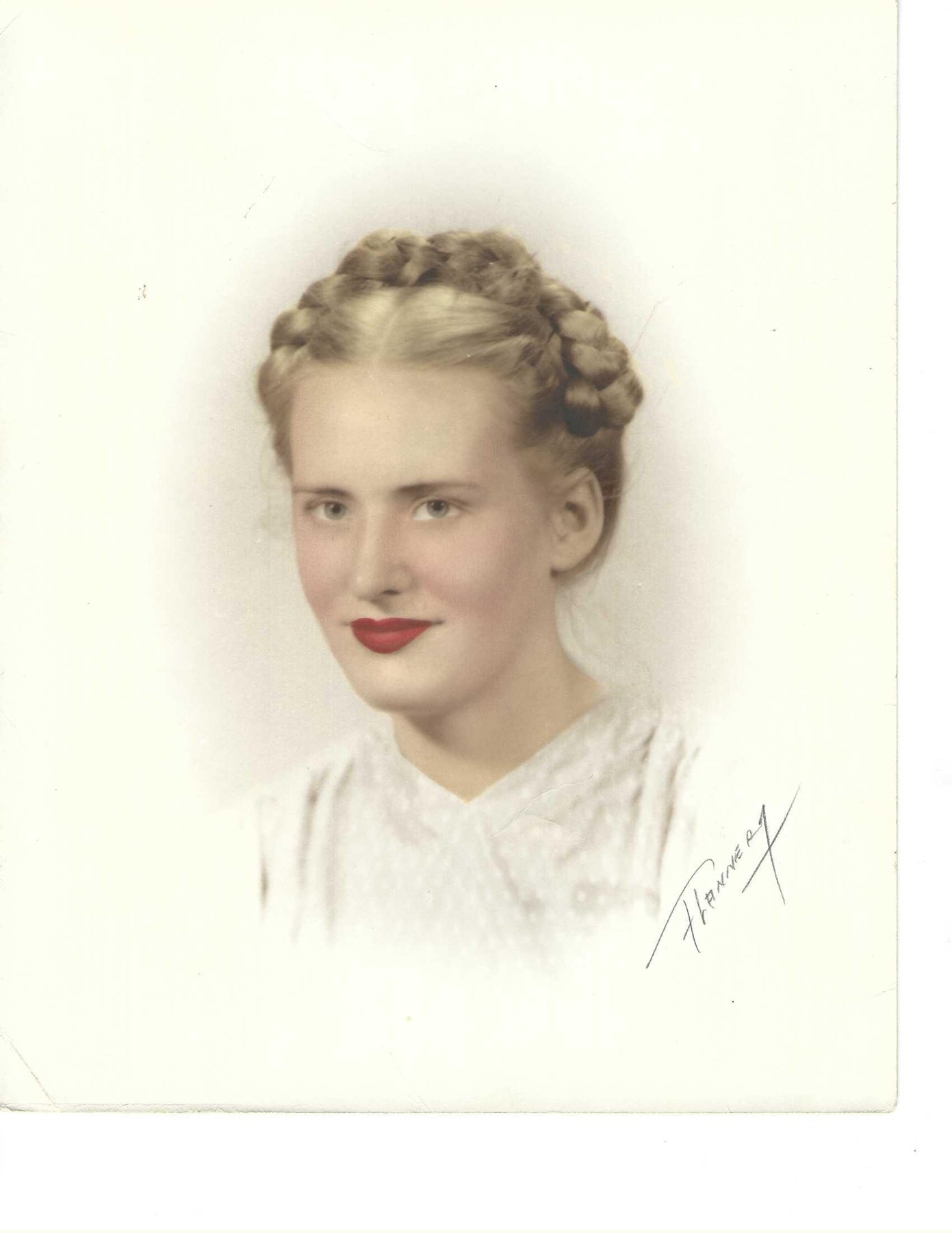 Obituary of Elizabeth E. Lively