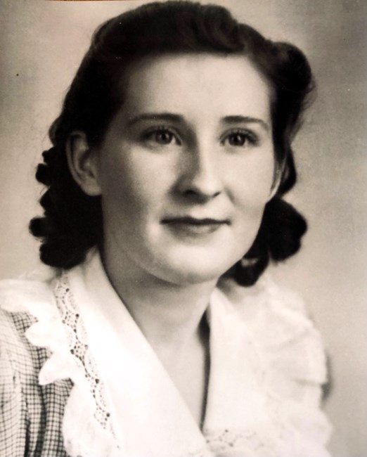 Obituary of Hazel "Nama" (Harris) Moore