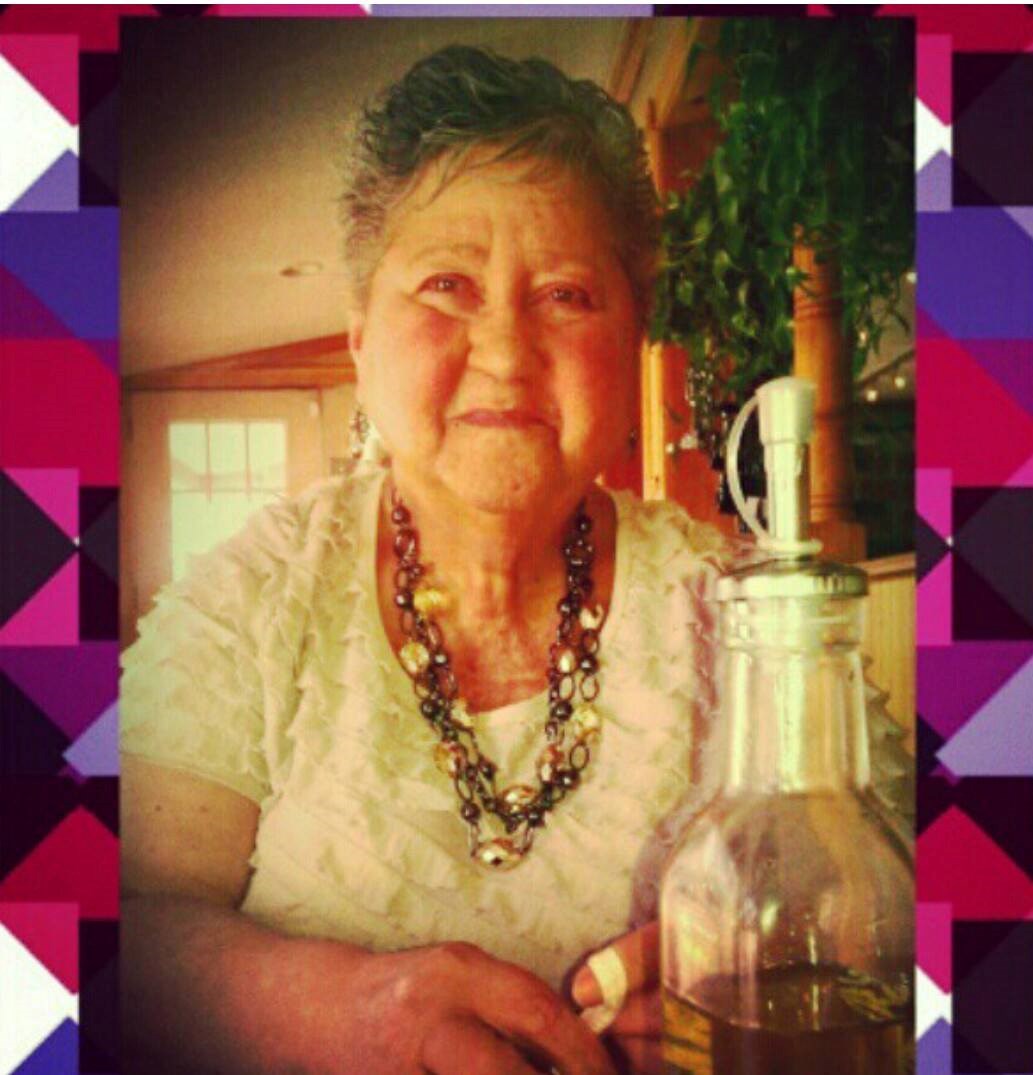 Obituary of Gloria Torres Morales