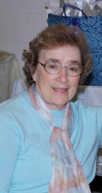 Obituary of Freda Roth Lewis