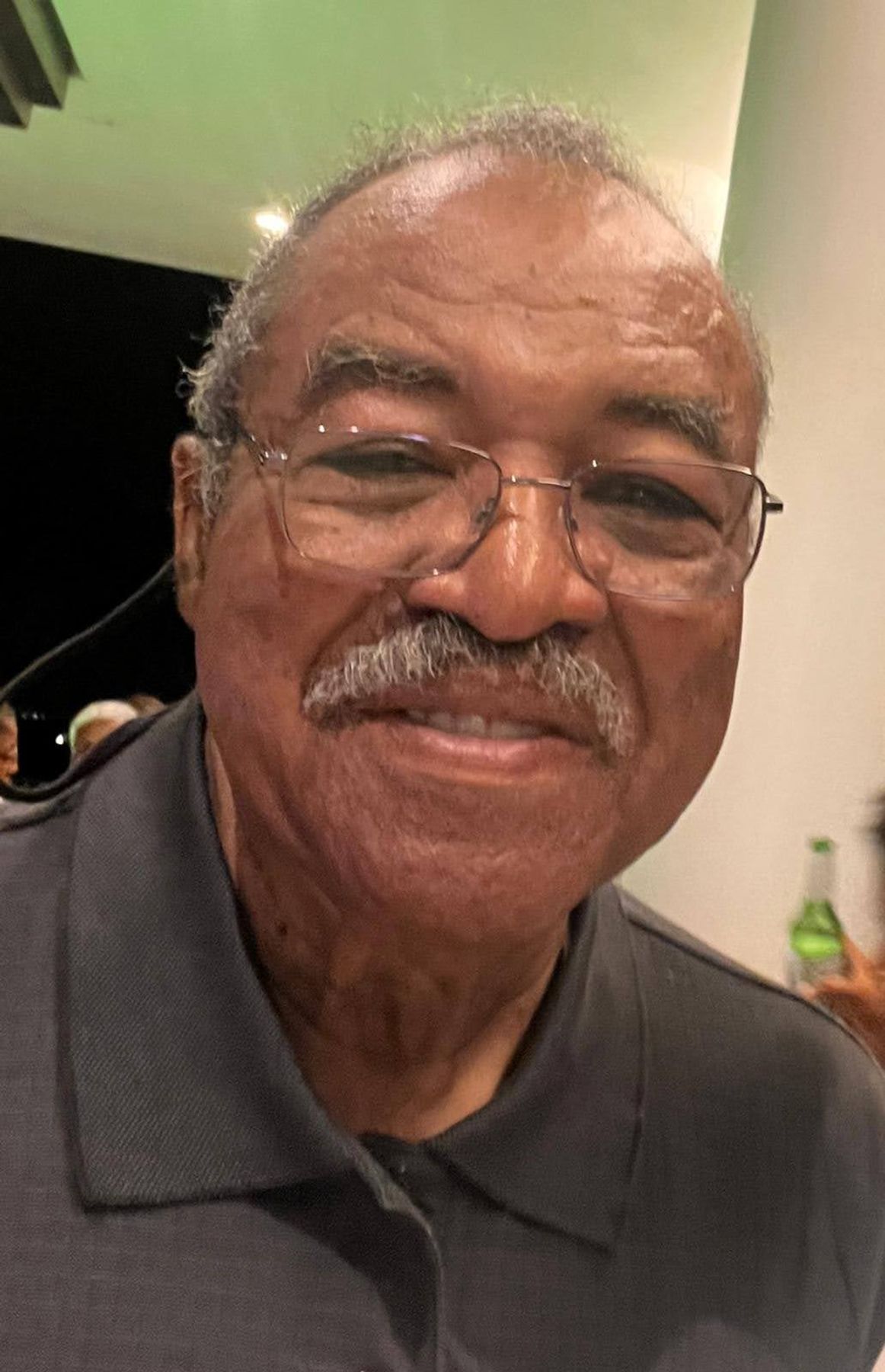 Avis de décès de Cordell Francis Parnther