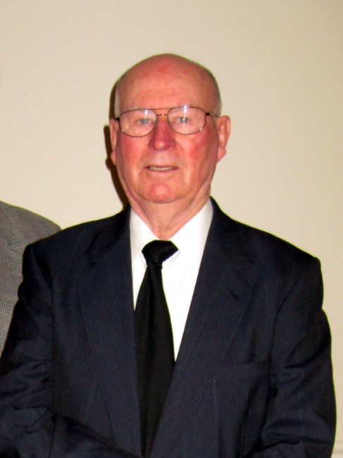 Obituary of Lorn Dumont