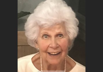Obituary of Joyce Robb
