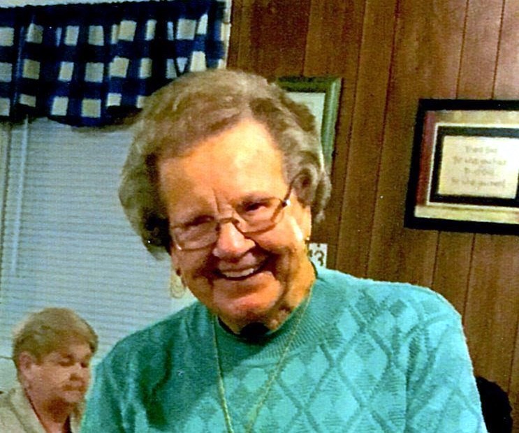 Obituario de Lois Doty Hipps