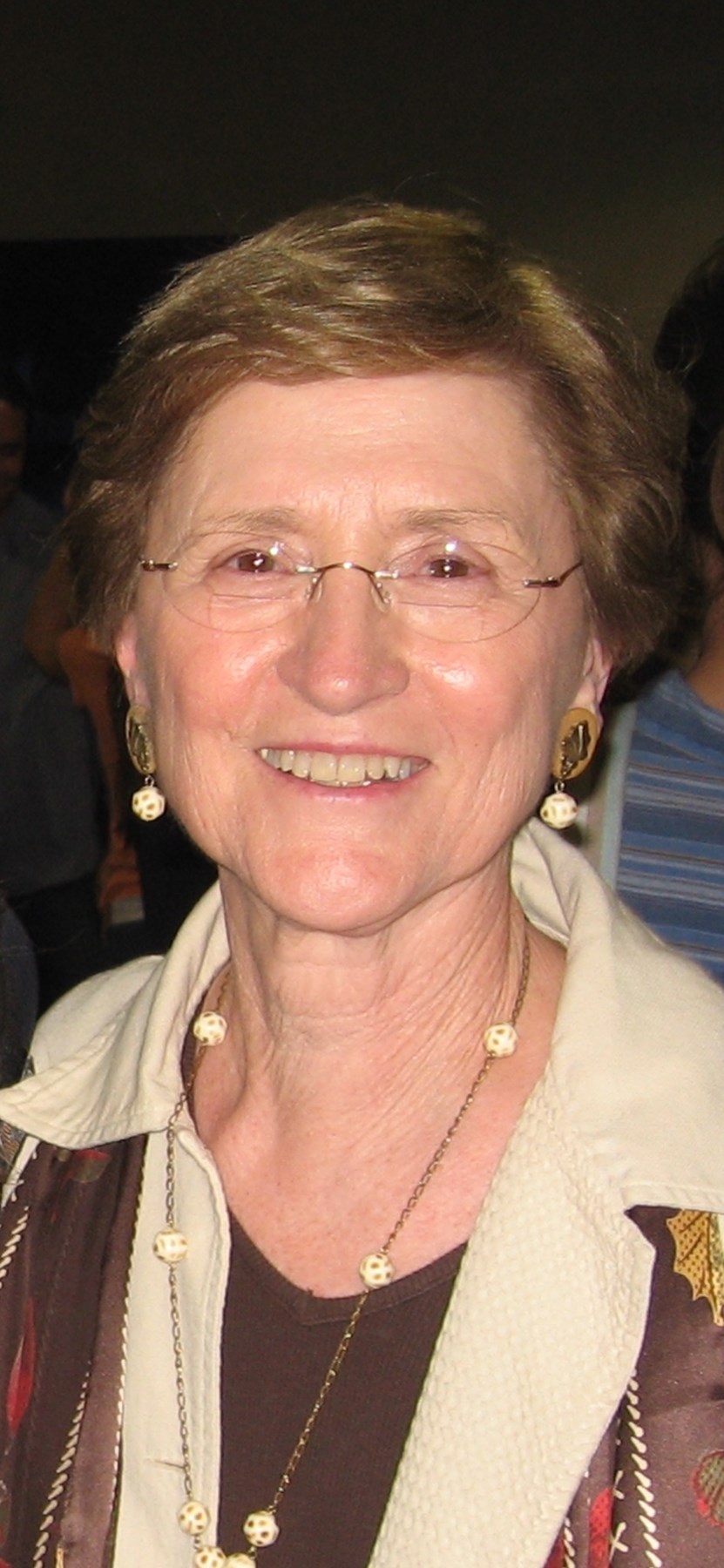 Obituario de Yvonne Anne Adams