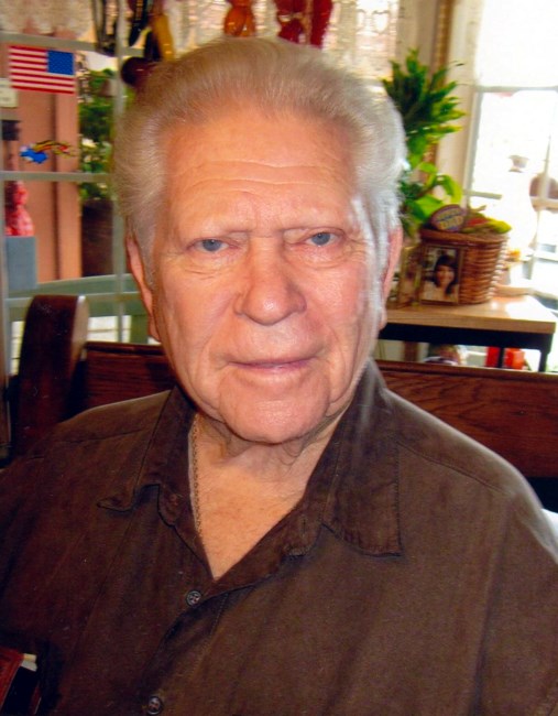 Obituary of Walter Jacob Kurtz
