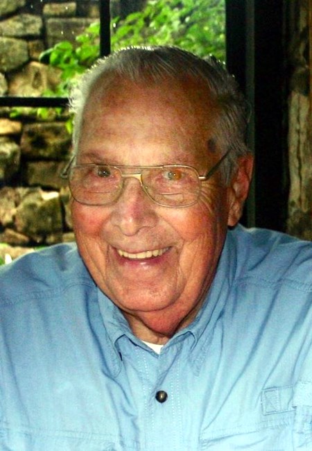 Obituary of Robert D Schmidt
