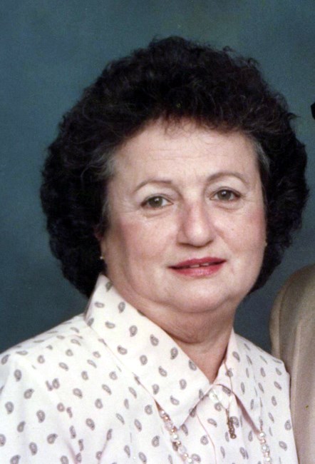 Obituary of Mercedes L. Simon