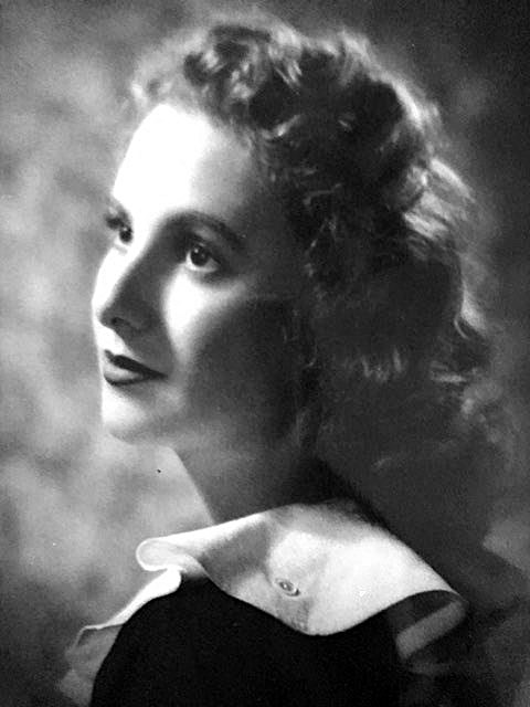 Obituary of Elizabeth Constance Van Doorn