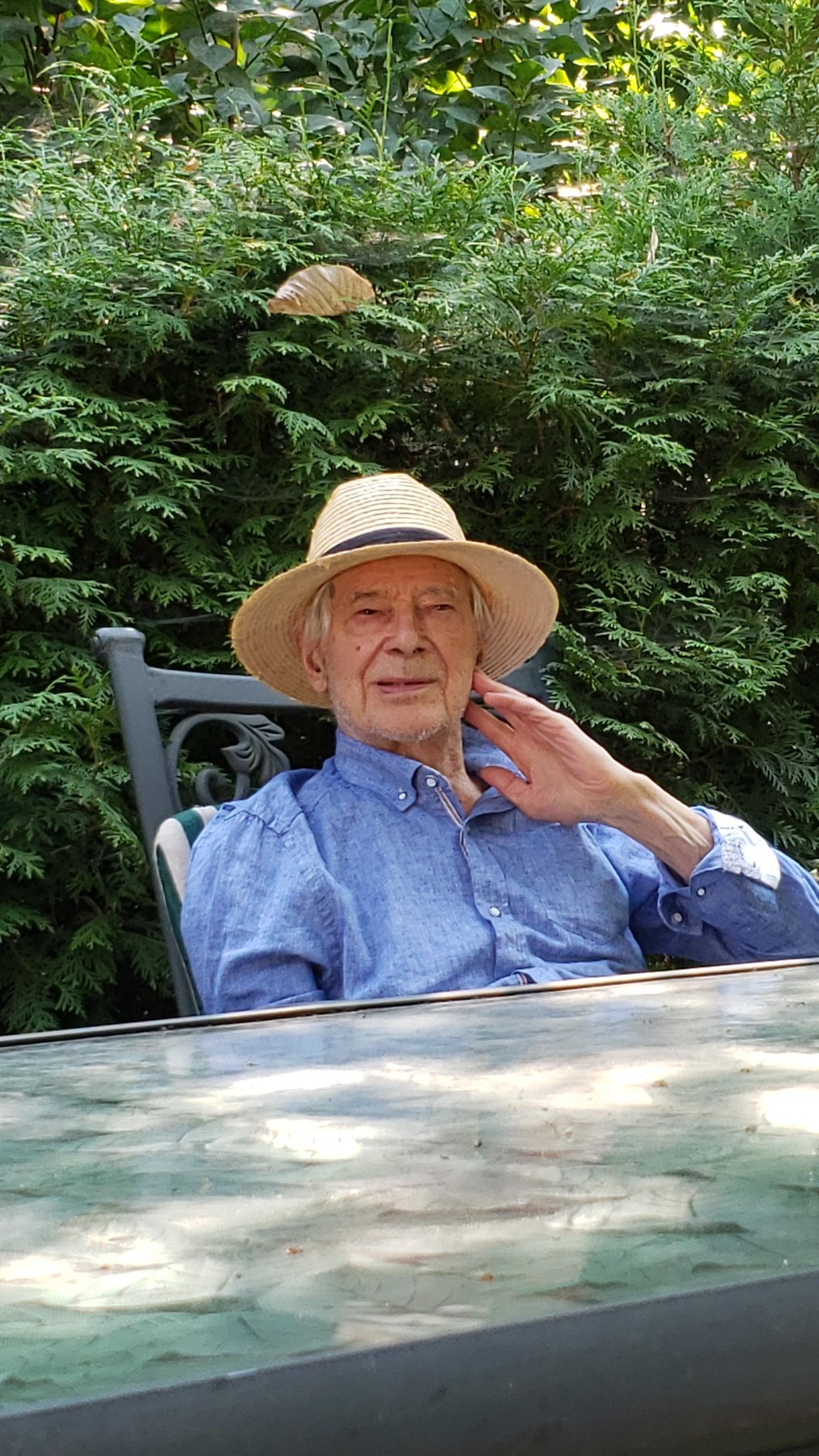 Obituario de Raymond E Michaud