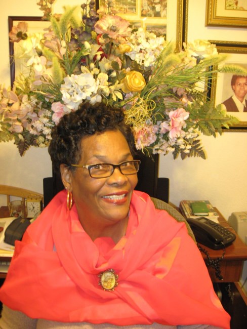 Obituary of Charlotte D Andrew