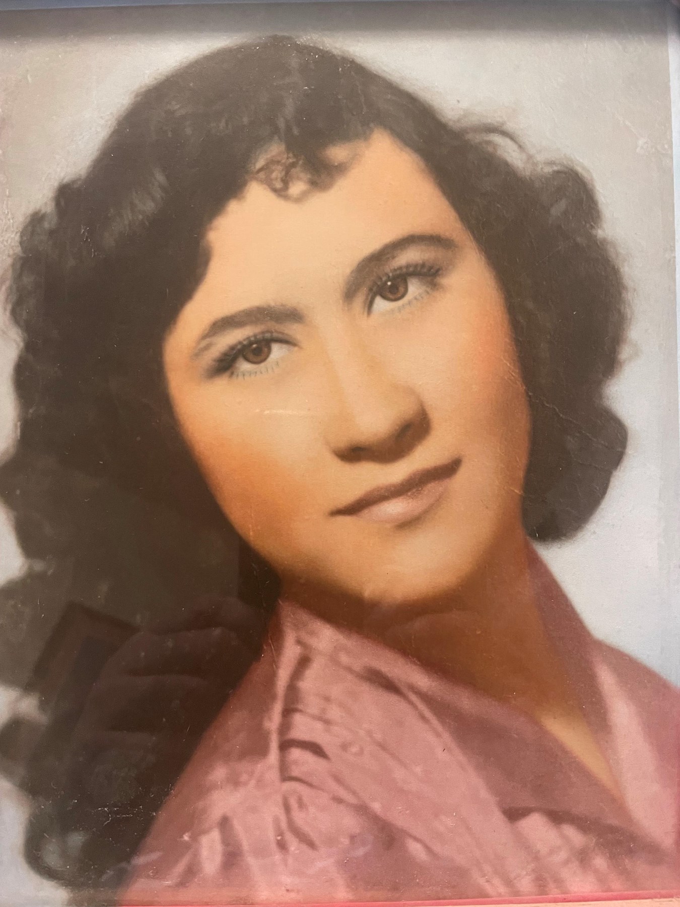 Obituary of Helen Cuevas