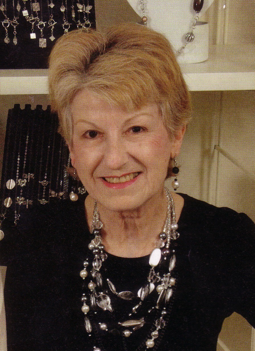 Obituary of Claudia Lynch