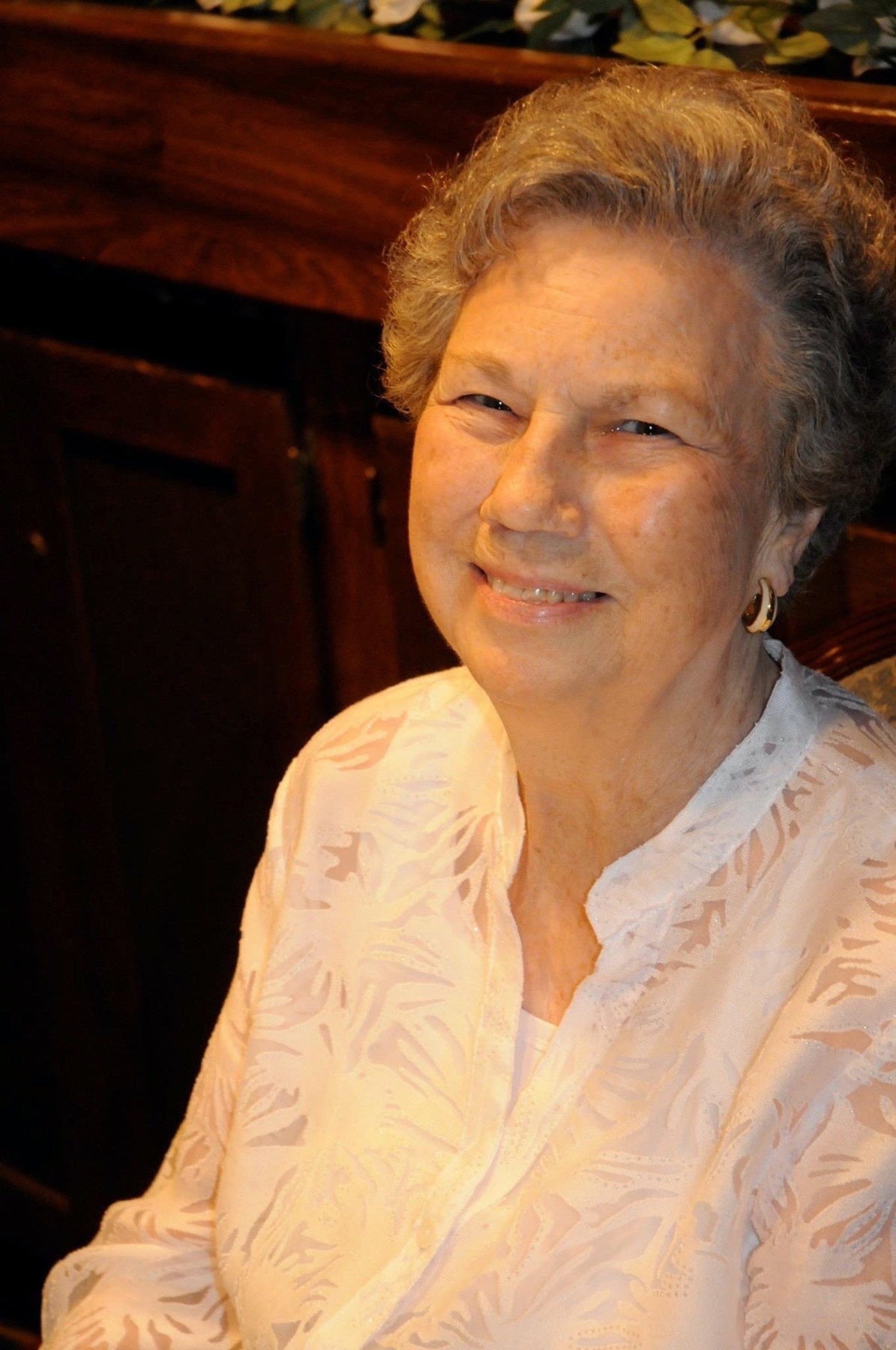 Obituary of Middie Lorraine Hall