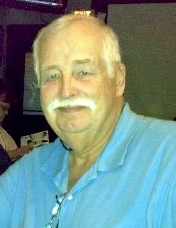 Obituario de Thomas E. Castle