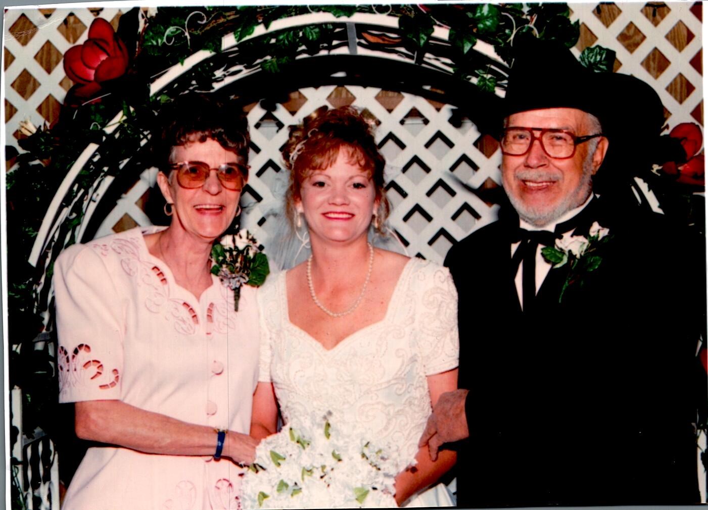 Obituario de Donna Marie Hoyt