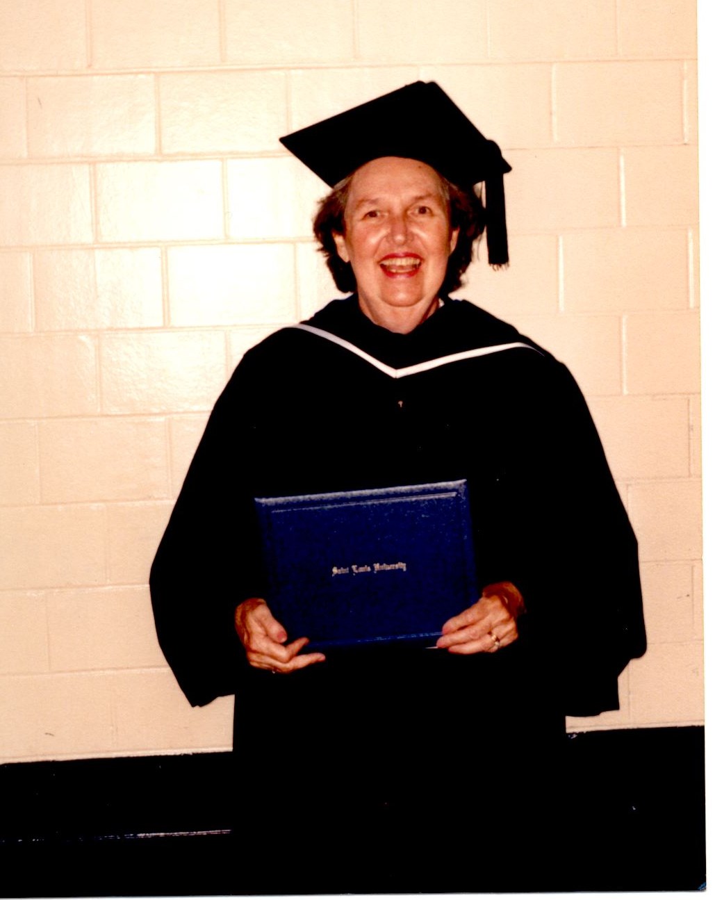 Dr. Edith M. Brayer Obituary St. Louis, MO