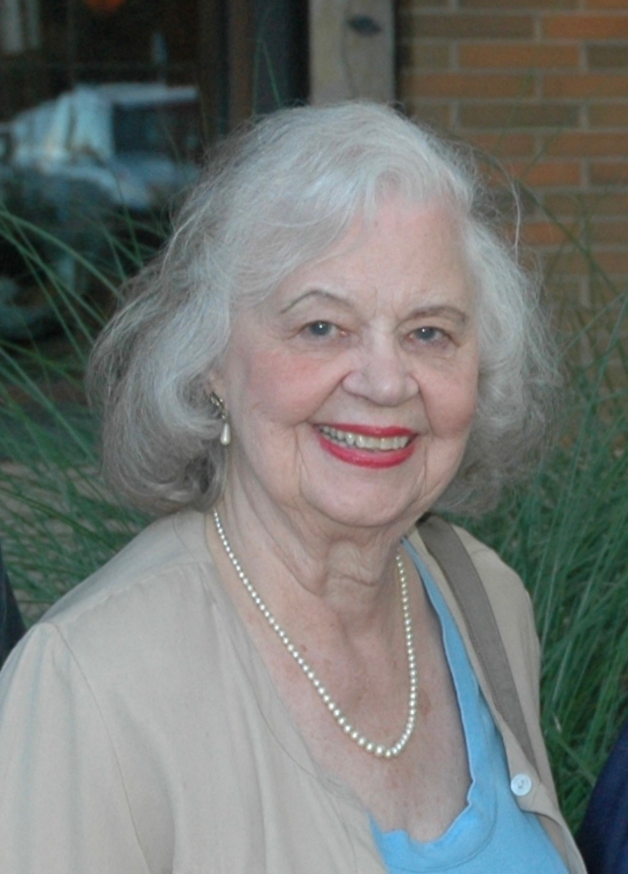 Obituary of Charlotte Little Walker