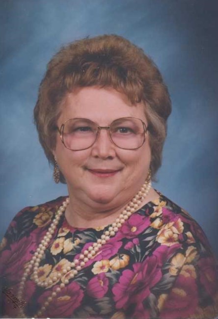 Obituario de Betty Jo Watts