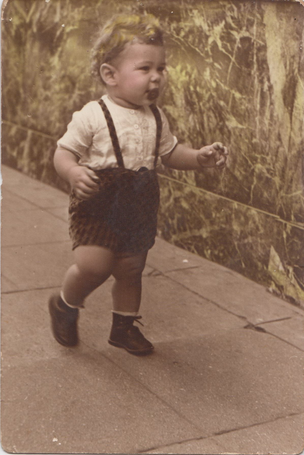 Obituario de Enrique Llanes