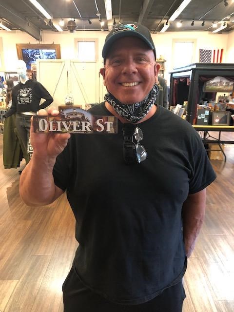 Obituary of Oliver Logan Radakovitz