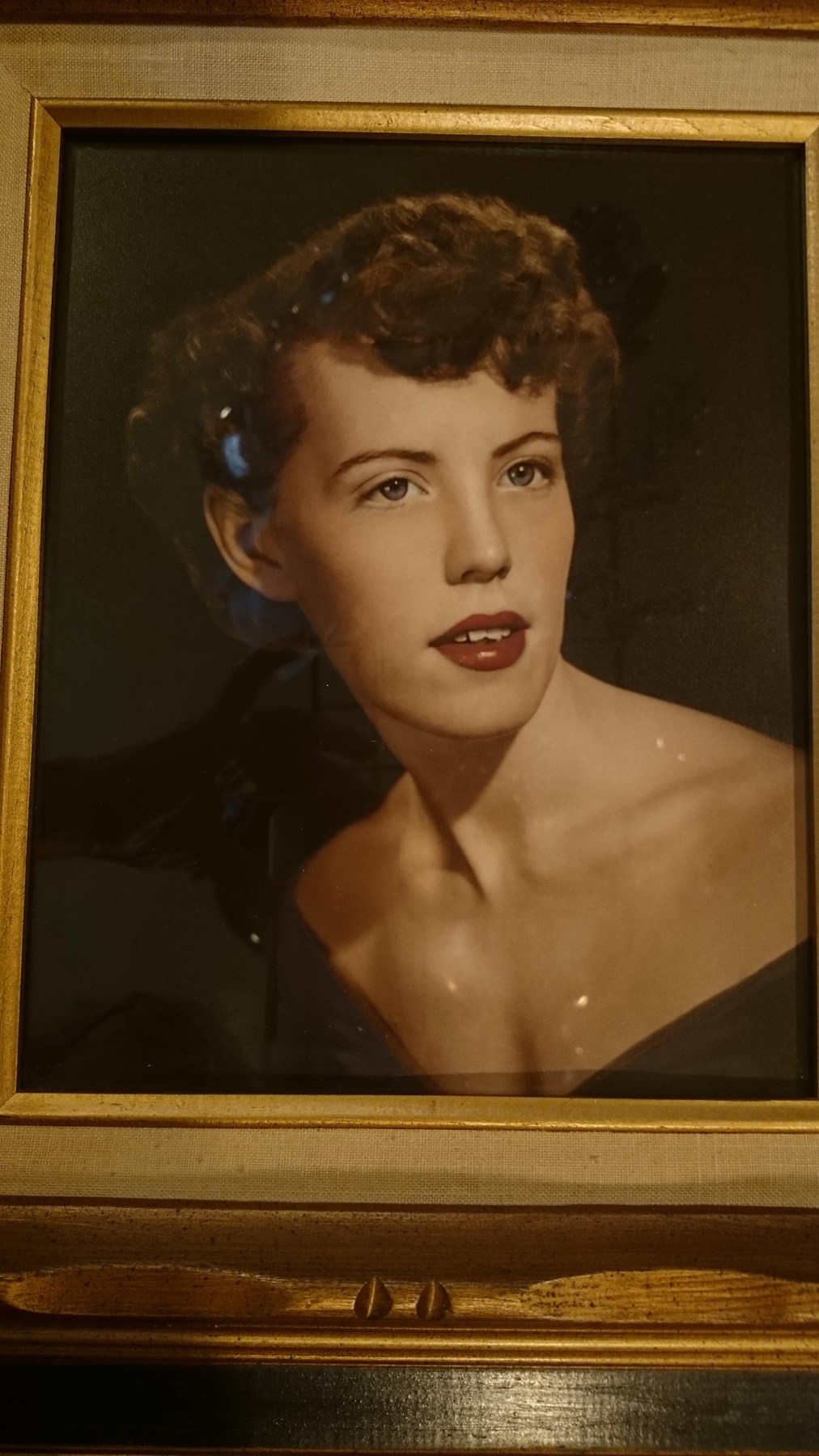 Obituary of Joneil (Whipkey) Snodgrass