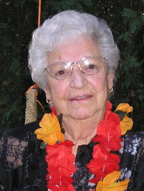 Obituary of Dorothy Blanche Shields