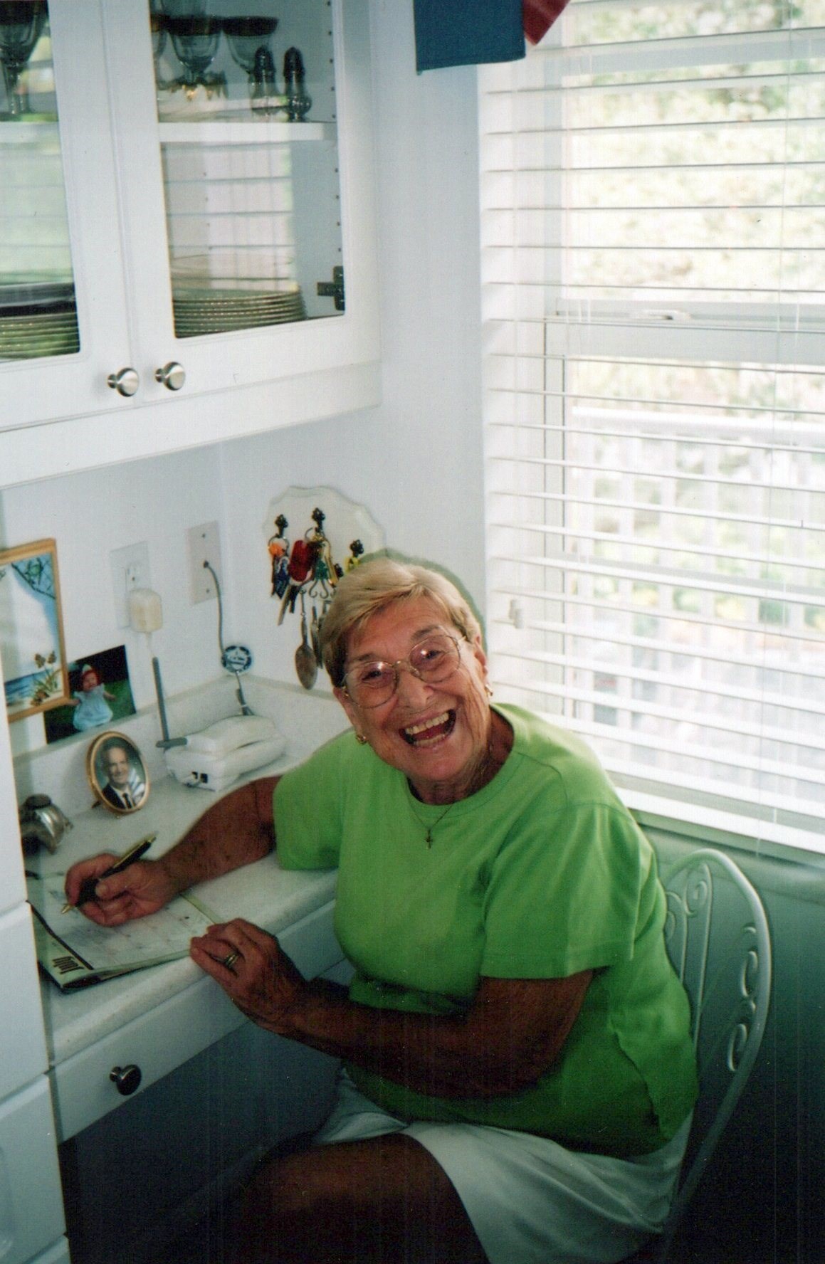 Obituary of Virginia E. Walker