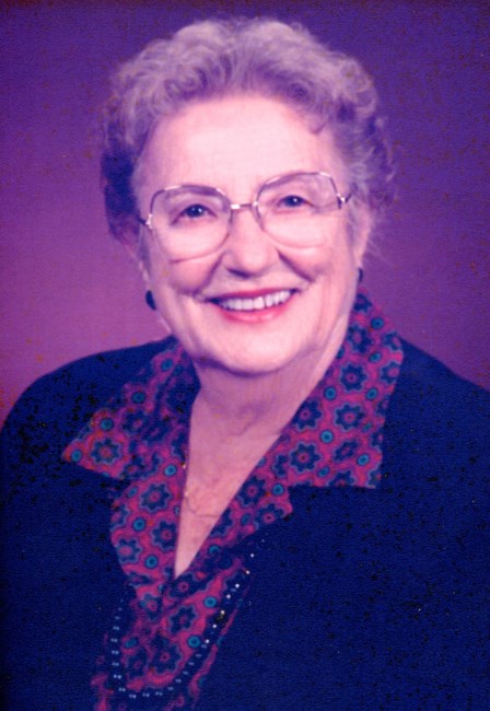 Obituario de June Lorraine Mades