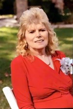 Linda Singleton