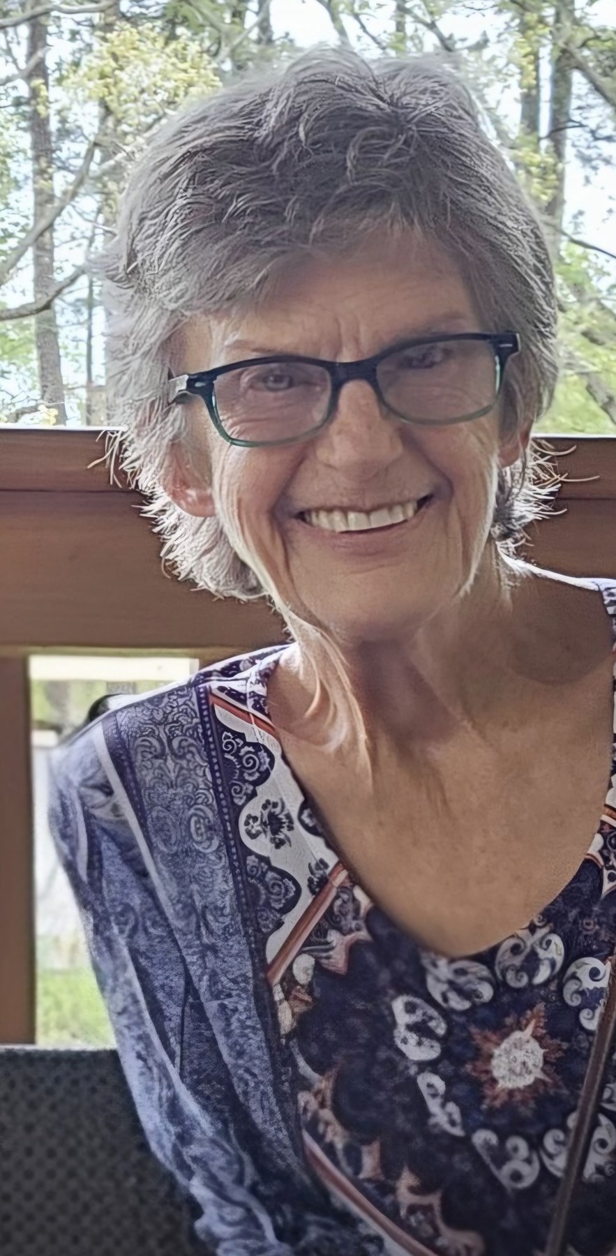 Obituary of Tina Maria Litchford