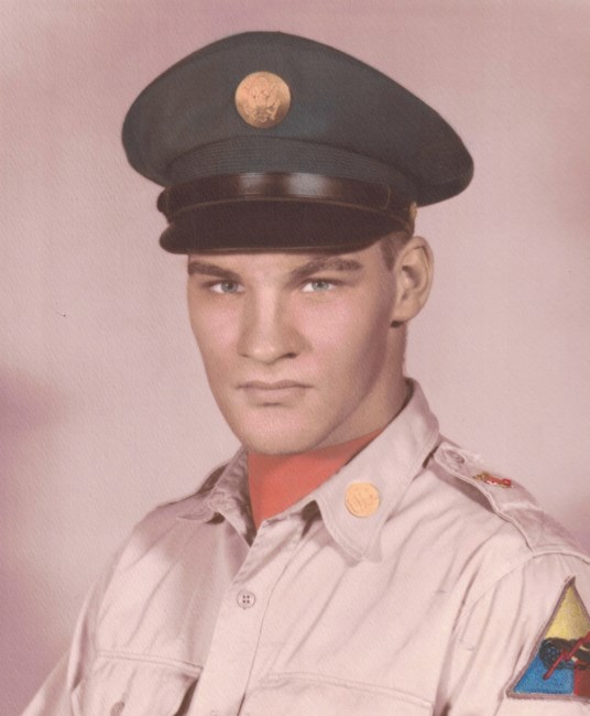 Obituary of Robert Emmit Halloran