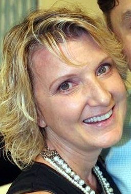 Obituary of Yelica Pesa-Sare