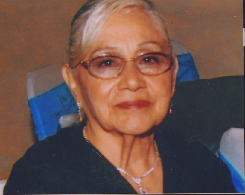 Obituary of Genoveva Gonzalez
