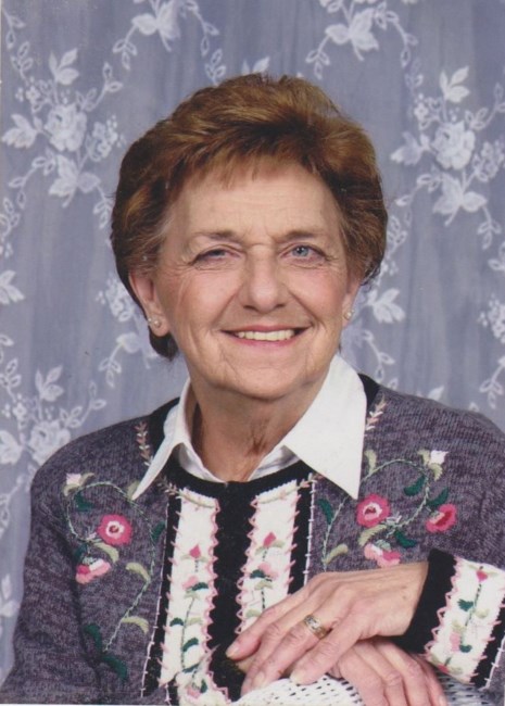 Obituary of Dorothy Giarre-Halse