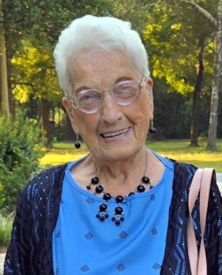Obituary of Mavis Carmen Loudermilk Hill